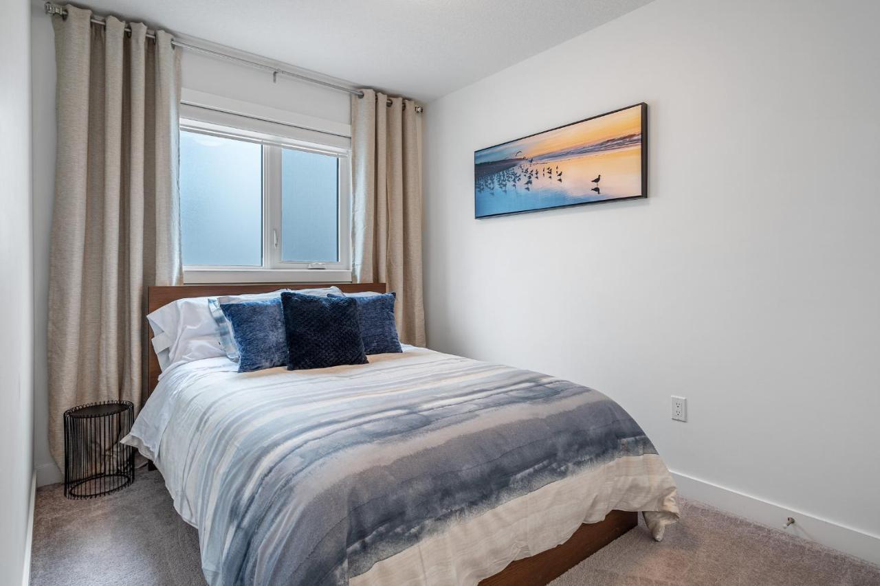 Contemporary Luxury 4 Bedroom House Near Downtown YYC Exterior foto